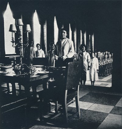 Mayordomos de vino Wren en el Salón de Banquetes del Gran Wren, 1941 de Cecil Beaton