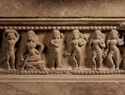 (detalle) del pedestal Tra Kieu de Cham School