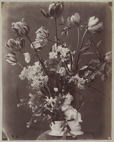 Estudio de flores en jarrón con figura de niño de Charles Aubry (manner of)