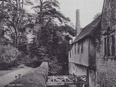 Ightham Mote (foto en blanco y negro) de Charles Essenhigh Corke
