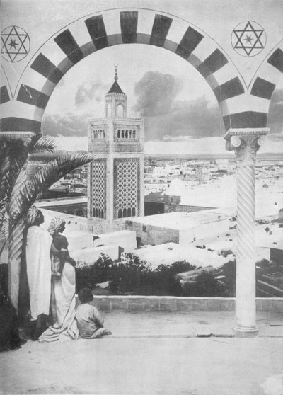 Túnez. Una puerta del Este, c1913 de Charles J. S. Makin
