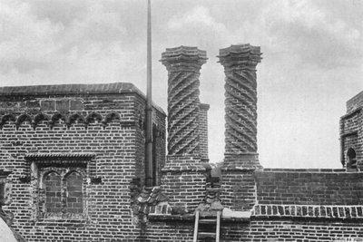 Chimeneas antiguas de Charles Latham