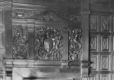 Chimenea, Sala Boynton, Fecha 1575 de Charles Latham
