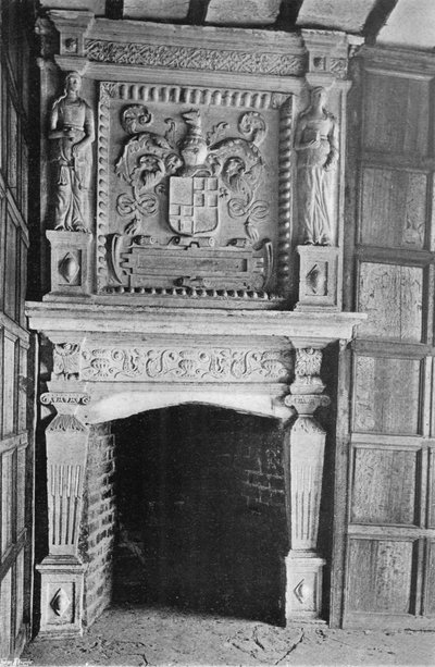 Chimenea en la Sala de Retiro de Charles Latham