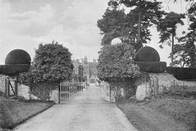 Entrando desde el Este a través de una Puerta Baja de Charles Latham