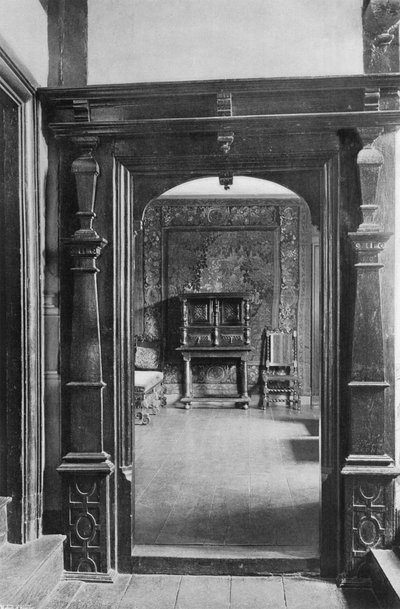 Entrada a la sala de tapices de Charles Latham