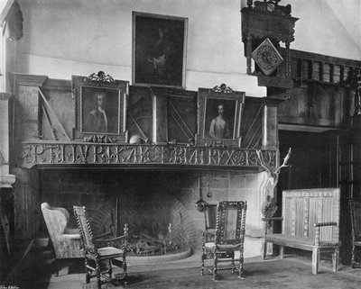 Chimenea en el Salón de Charles Latham