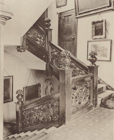 Casa en High Street, Guildford, la Escalera de Charles Latham