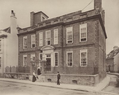 Swan House, Chichester de Charles Latham