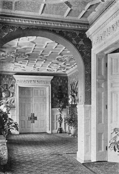 El Pasillo del Salón de Baile de Charles Latham
