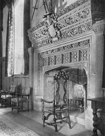 La Chimenea en el Salón de Banquetes de Charles Latham