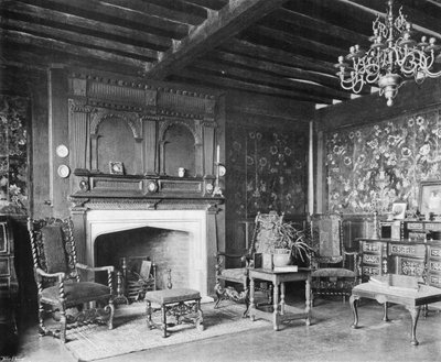 El Salón de Charles Latham