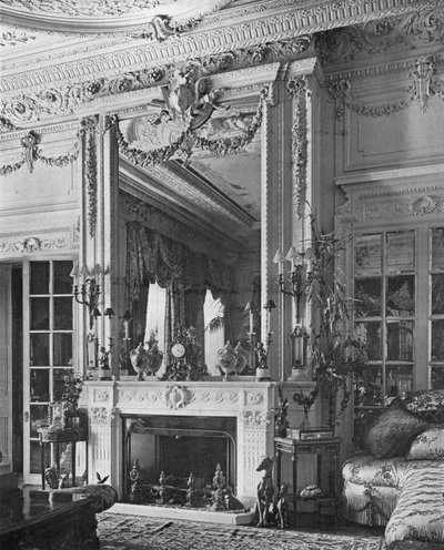 El Salón, Extremo Norte de Charles Latham