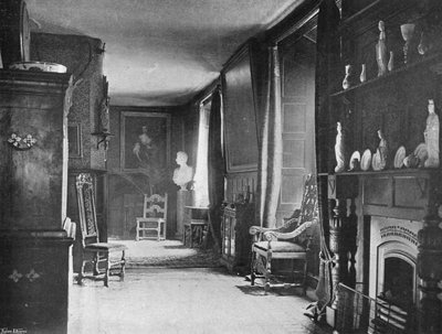 La galería este de Charles Latham