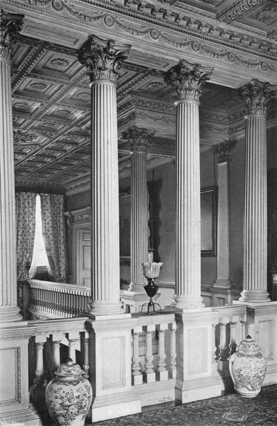 La Galería del Vestíbulo de Entrada de Charles Latham