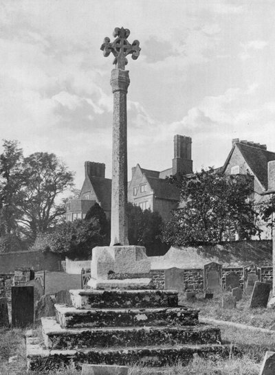 El salón desde el cementerio de Charles Latham