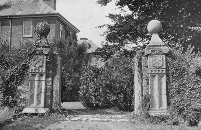 La antigua entrada de Charles Latham
