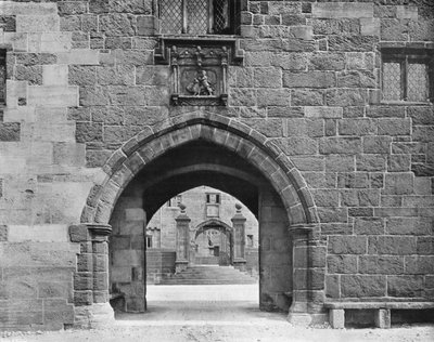 La Puerta Exterior de Charles Latham