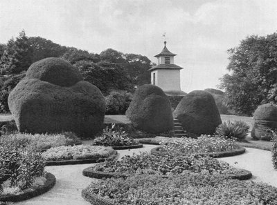 El jardín superior de Charles Latham