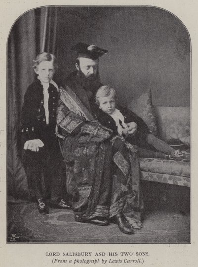 Lord Salisbury y sus dos hijos (foto en blanco y negro) de Charles Lutwidge Dodgson