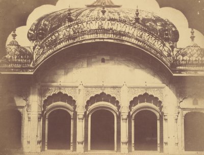 Exterior del Trono de Cristal en el Dewan-i-Khas de Charles Moravia