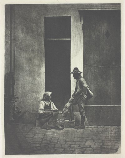 Pifferaro de pie y campesina italiana sentada, en el patio del 21 Quai Bourbon de Charles Nègre