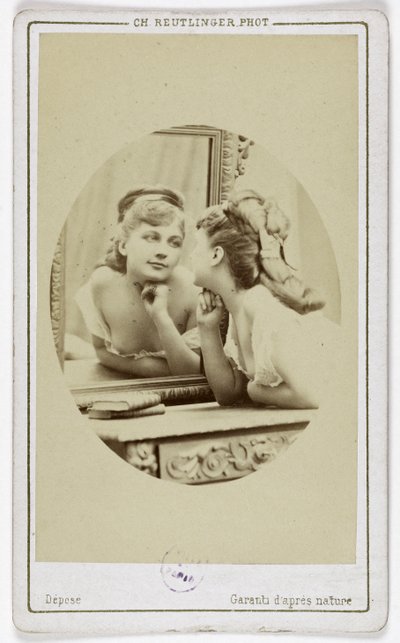 Retrato de la actriz Henriette Victoire Drouard (1851-1923). de Charles Reutlinger