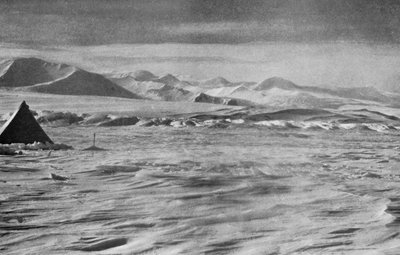 Presión en el Beardmore bajo la montaña Cloudmaker de Charles S Wright