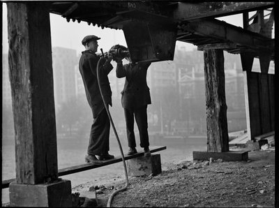 Demolición del Puente de Waterloo, Lambeth, Autoridad del Gran Londres, 1936 de Charles William Prickett