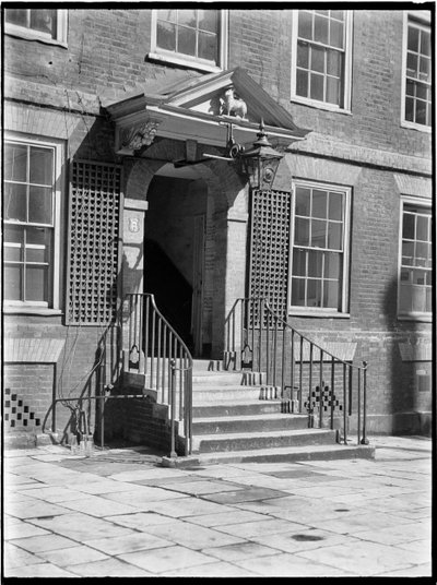 Edificio Lamb, Church Court, Temple, Ciudad de Londres, Autoridad del Gran Londres, 1930s de Charles William Prickett