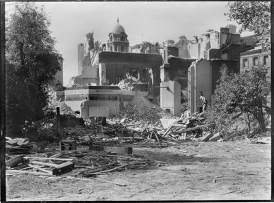 Jardines de Whitehall, Whitehall, Ciudad de Westminster, Autoridad del Gran Londres, finales de los años 1930 de Charles William Prickett