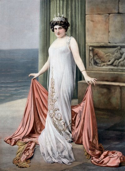 La soprano francesa Zina Brozia como Thais en la ópera "Thais", foto Cheri Rousseau del periódico francés "Le Theatre" 11 de enero de Cheri Rousseau