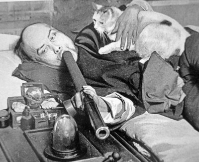 Chinatown, San Francisco - fumando opio, c.1900 de Chinese Photographer