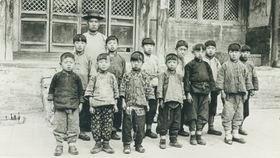 Maestro y alumnos de Chinese Photographer