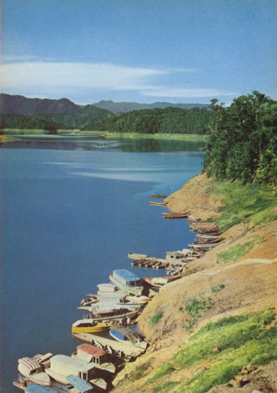 Taiwán: Barcos en el Lago del Sol y la Luna de Chinese Photographer