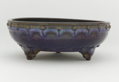 Cuenco de bulbo con número inciso 1, siglo XIV o XVIII de Chinese School