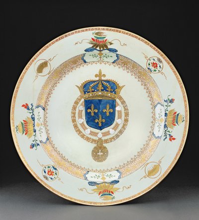 Gran plato armorial con las armas del Rey de Francia, c.1730 (porcelana) de Chinese School