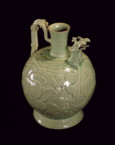 Jarra de dos picos con diseño de hojas, Dinastía Sung del Norte (cerámica) de Chinese School
