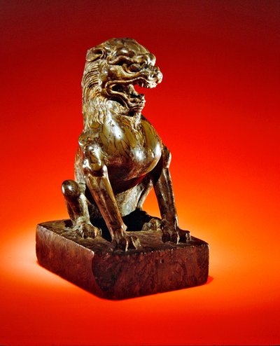 León sentado, Dinastía Tang (618-906) de Chinese School Chinese School
