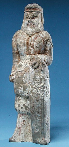 Estatuilla de un guerrero bárbaro, Dinastía Tang de Chinese School Chinese School