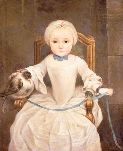 Una niña sentada, tres cuartos de longitud, con un vestido de marfil y un gorro con una paloma de Christian Lindner