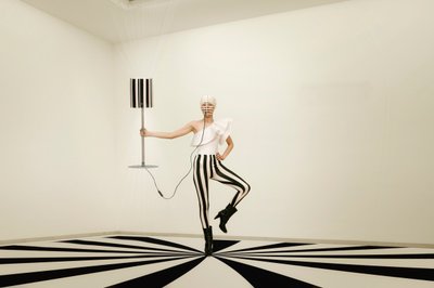 Estilo a rayas llamativas de Christine von Diepenbroek