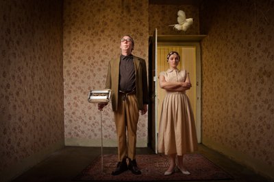 Escena doméstica vintage y peculiar de Christine von Diepenbroek