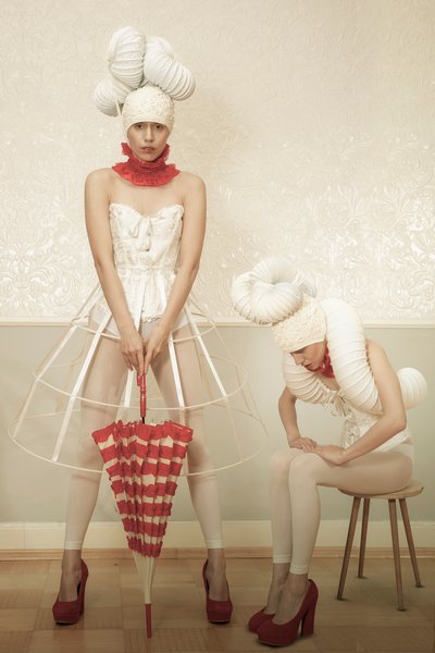 Retrato de moda caprichoso de Christine von Diepenbroek