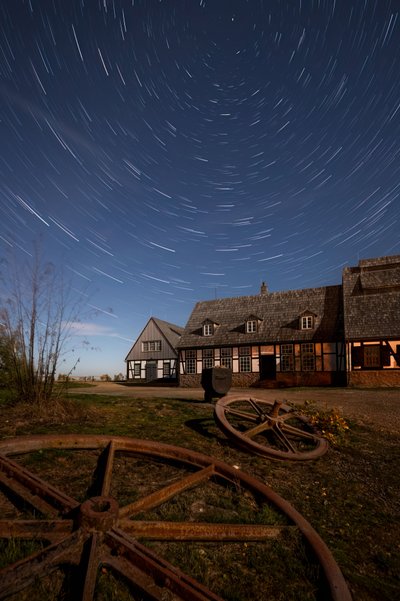 Star Trails Country Home de Christoph Schaarschmidt