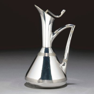 Una Jarra de Christopher Dresser
