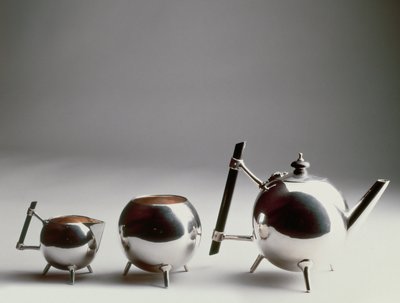 Juego de té fabricado por Elkington & Company, c.1925 de Christopher Dresser