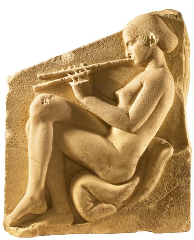 Un tocador de aulos. Altar de Afrodita, llamado Trono Ludovisi, panel izquierdo, ca 430 a.C. de Classical Antiquities