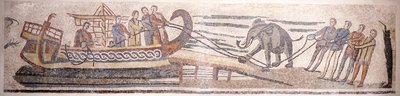 Embarcando un elefante en un barco de Classical Antiquities