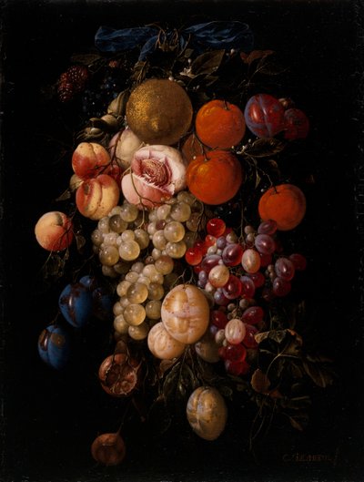 Bodegón de uvas, cerezas y ciruelas colgando de un clavo con una cinta azul de Cornelis de Heem
